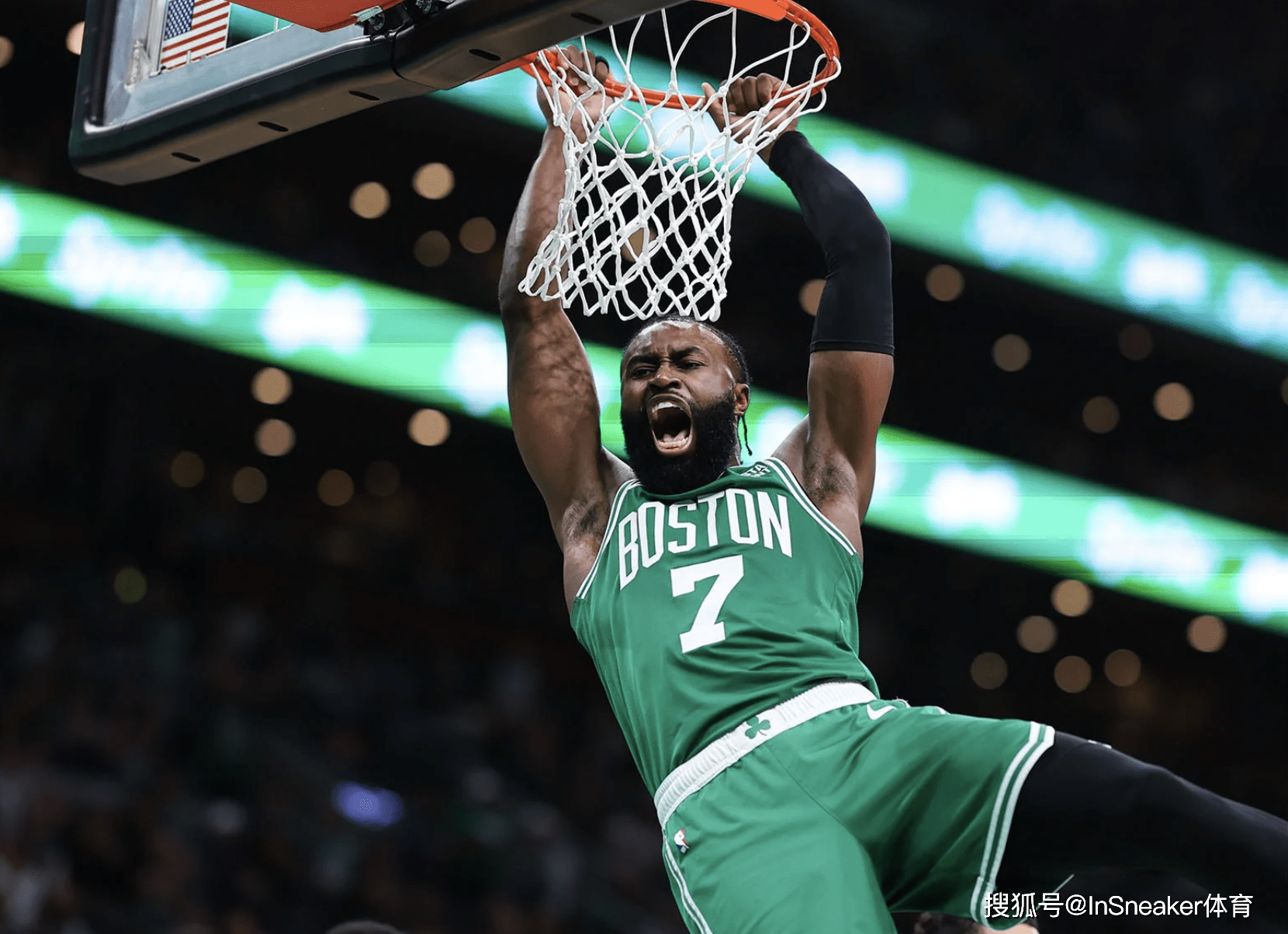 值得球迷持 值得球迷持