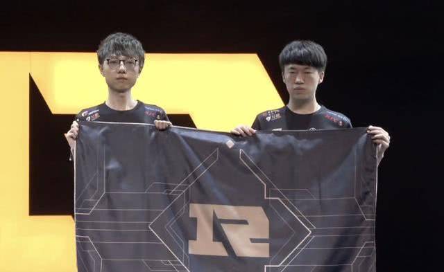 关键时刻 关键时刻