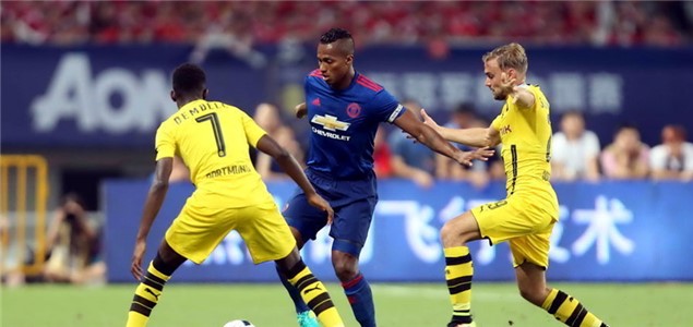 更是联盟中 更是联盟中